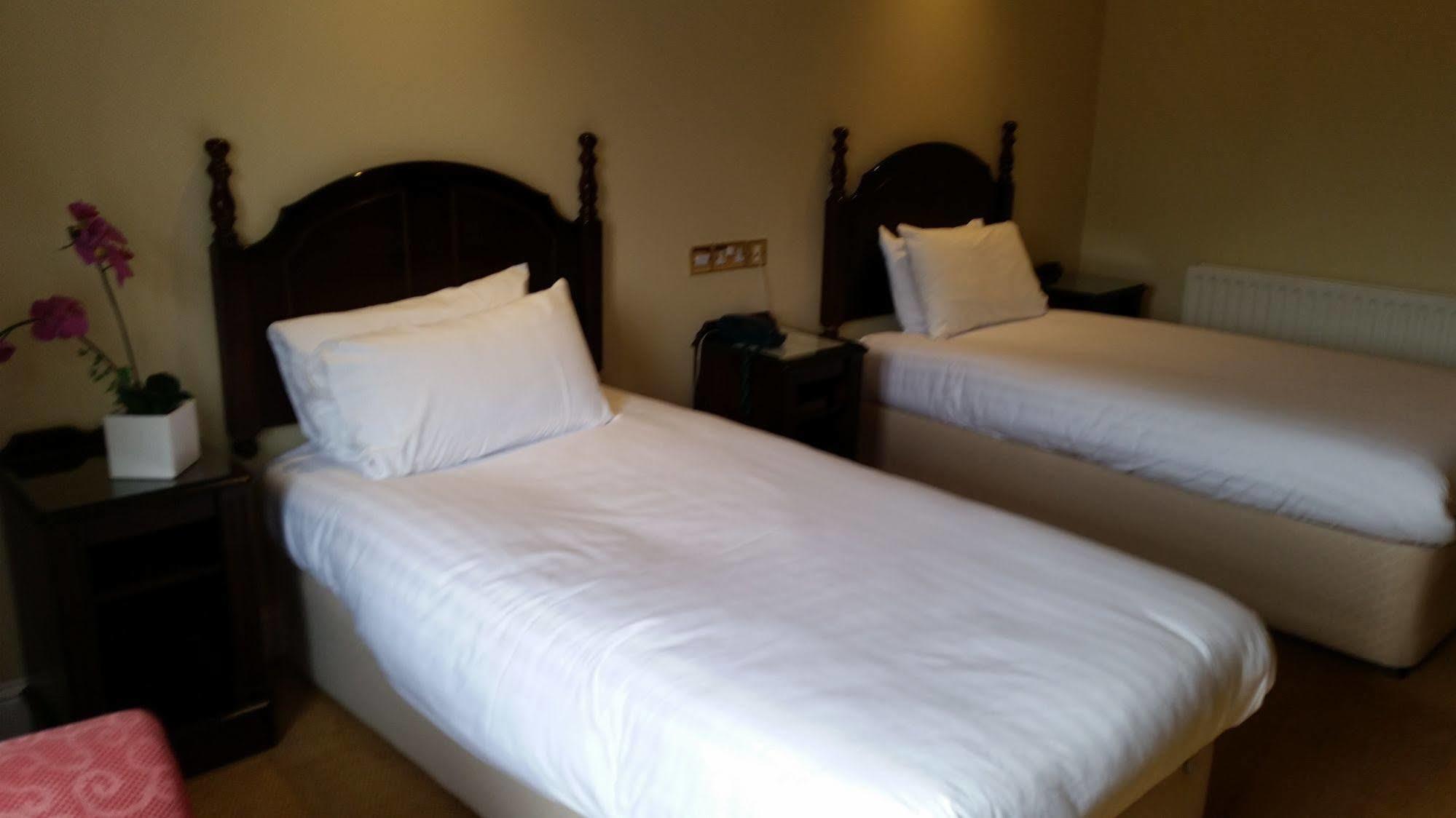 Twin Trees Hotel & Leisure Club Ballina  Zewnętrze zdjęcie